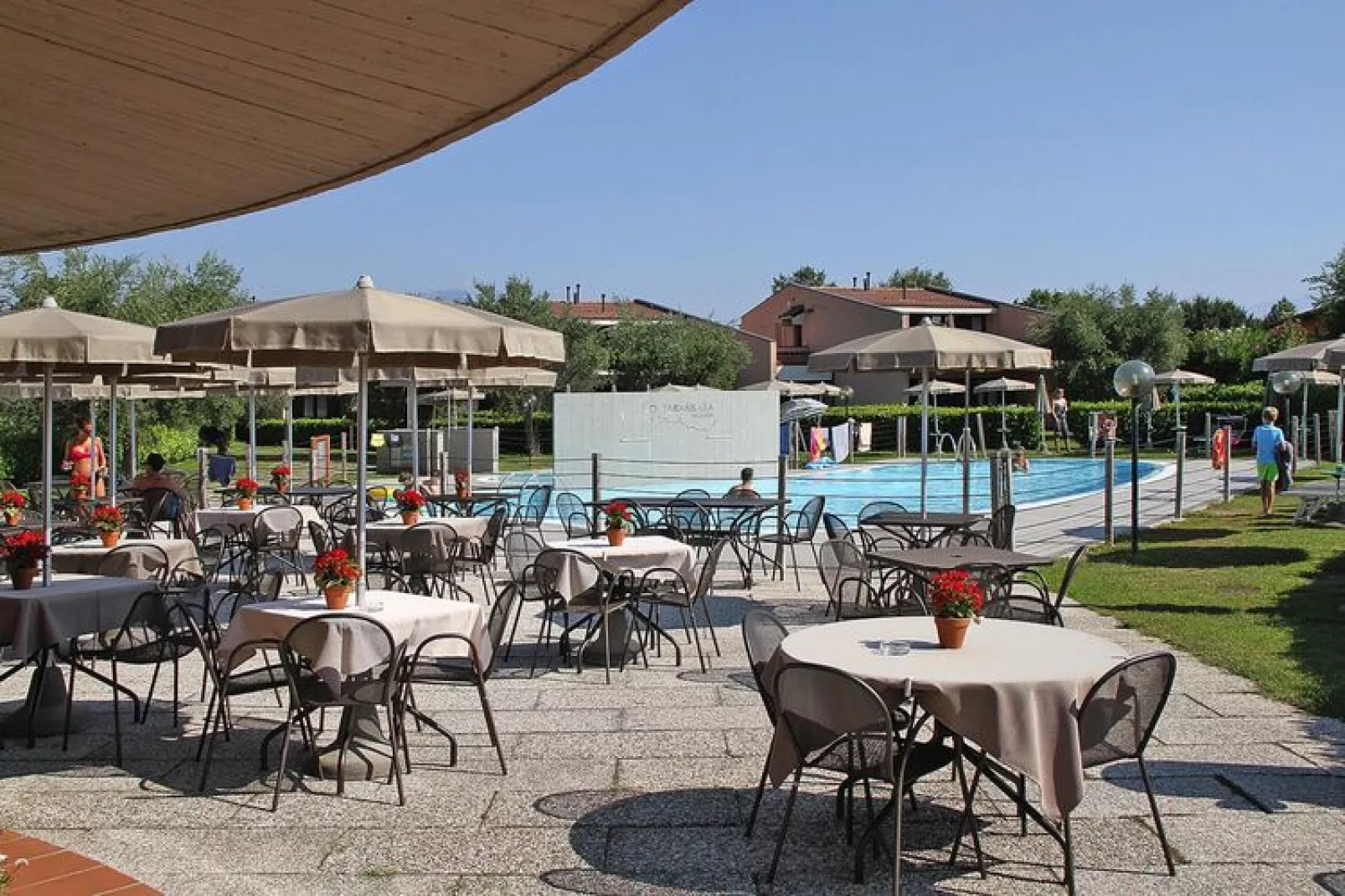 Residence Barbara, Moniga del Garda-3-Raum-App., C3, ca. 88 qm-Terras