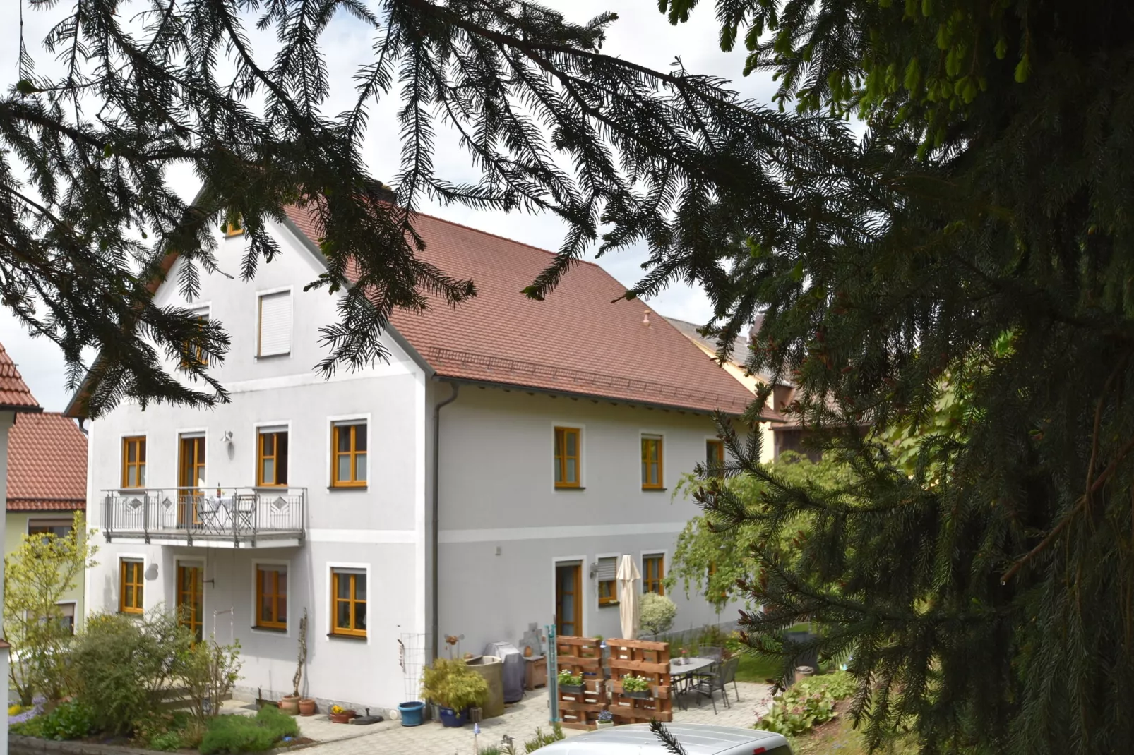 Schloßbergblick-Buitenkant zomer