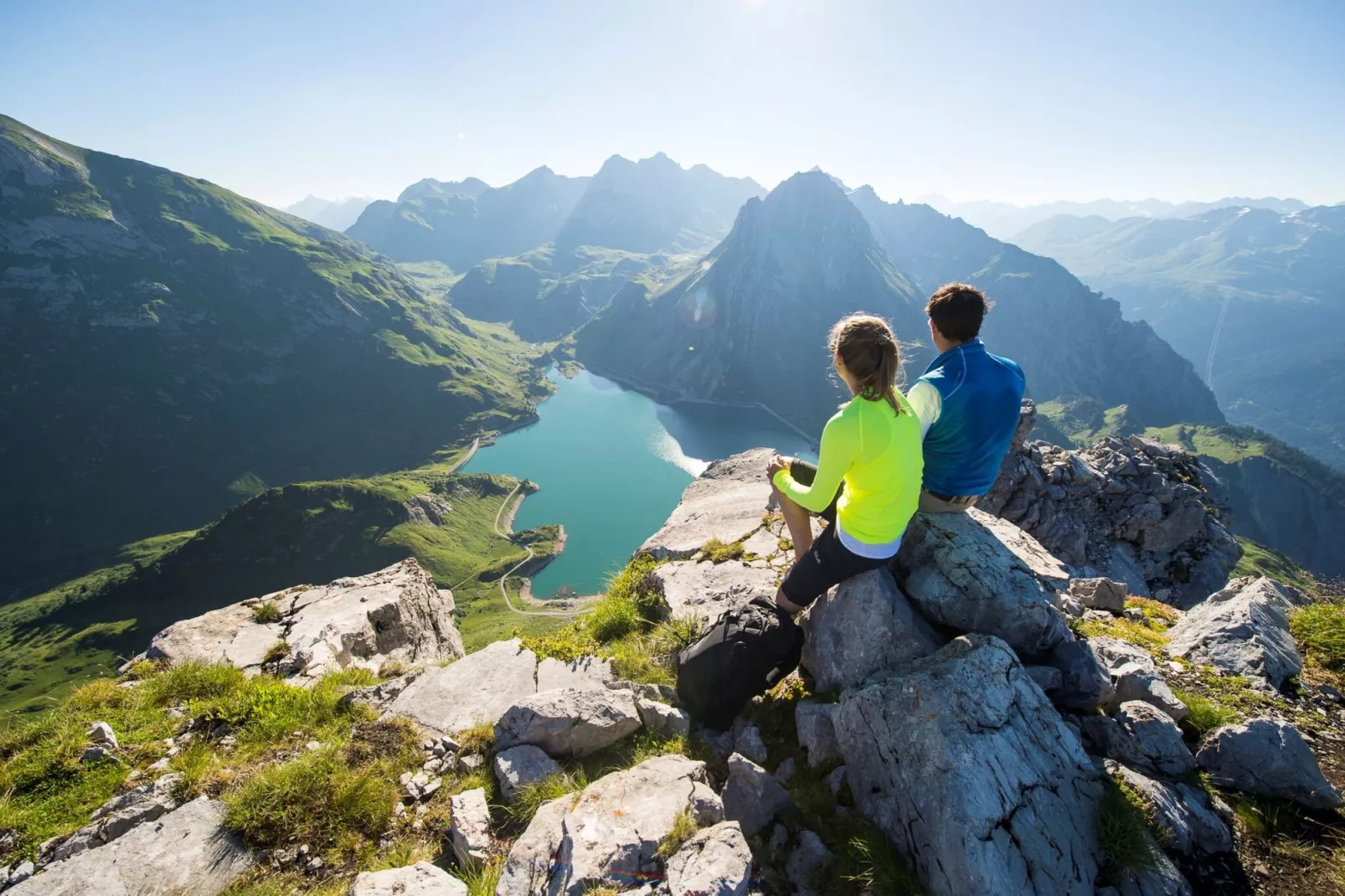 Aangenaam appartement in Klösterle am Arlberg met tuin-Gebieden zomer 5km