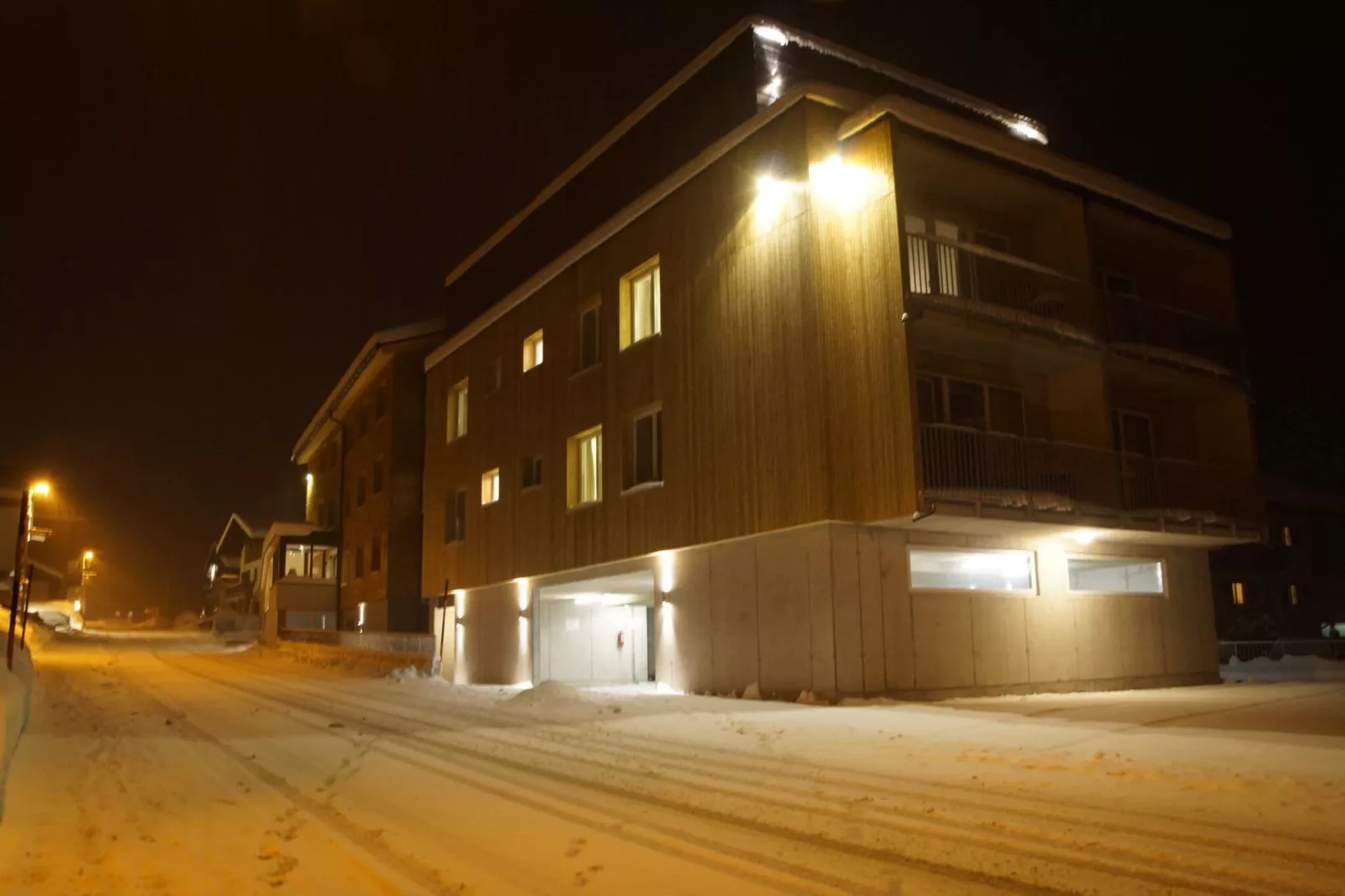 Leuk appartement in Klösterle am Arlberg met tuin-Exterieur winter