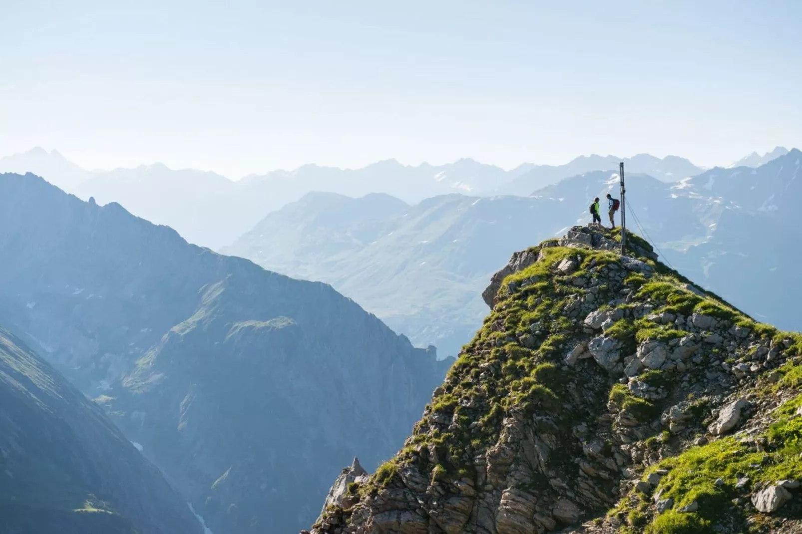 Aangenaam appartement in Klösterle am Arlberg met tuin-Gebieden zomer 20km