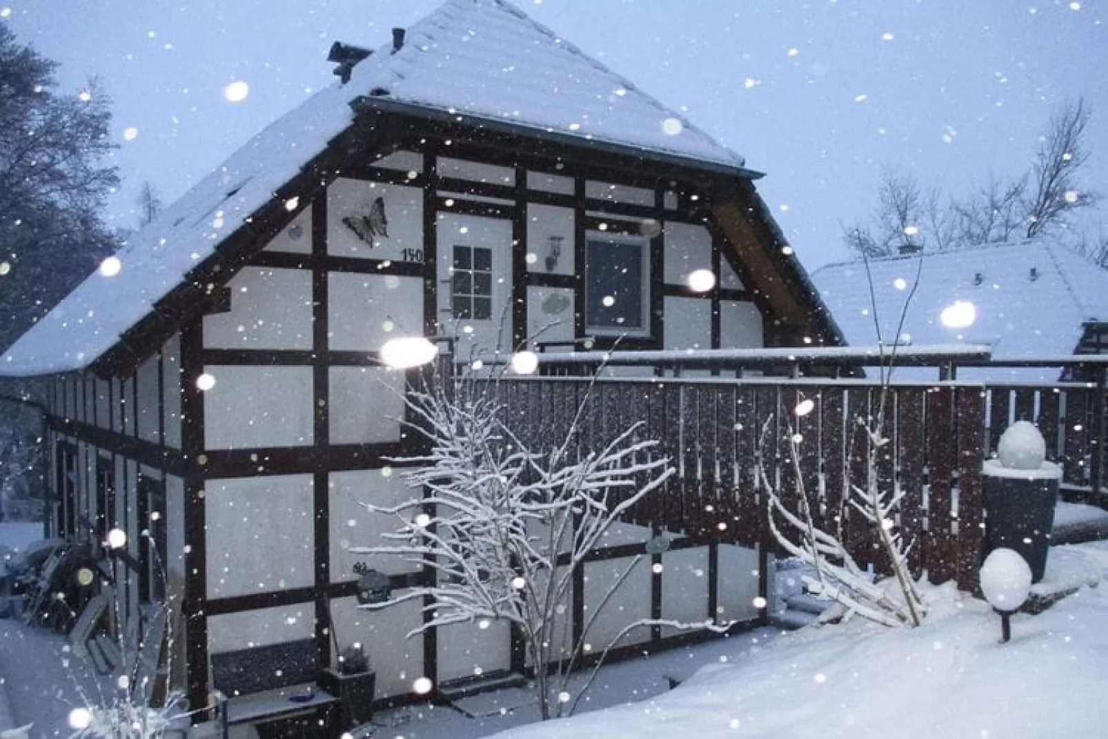 Obere Ferienwohnung-Exterieur winter