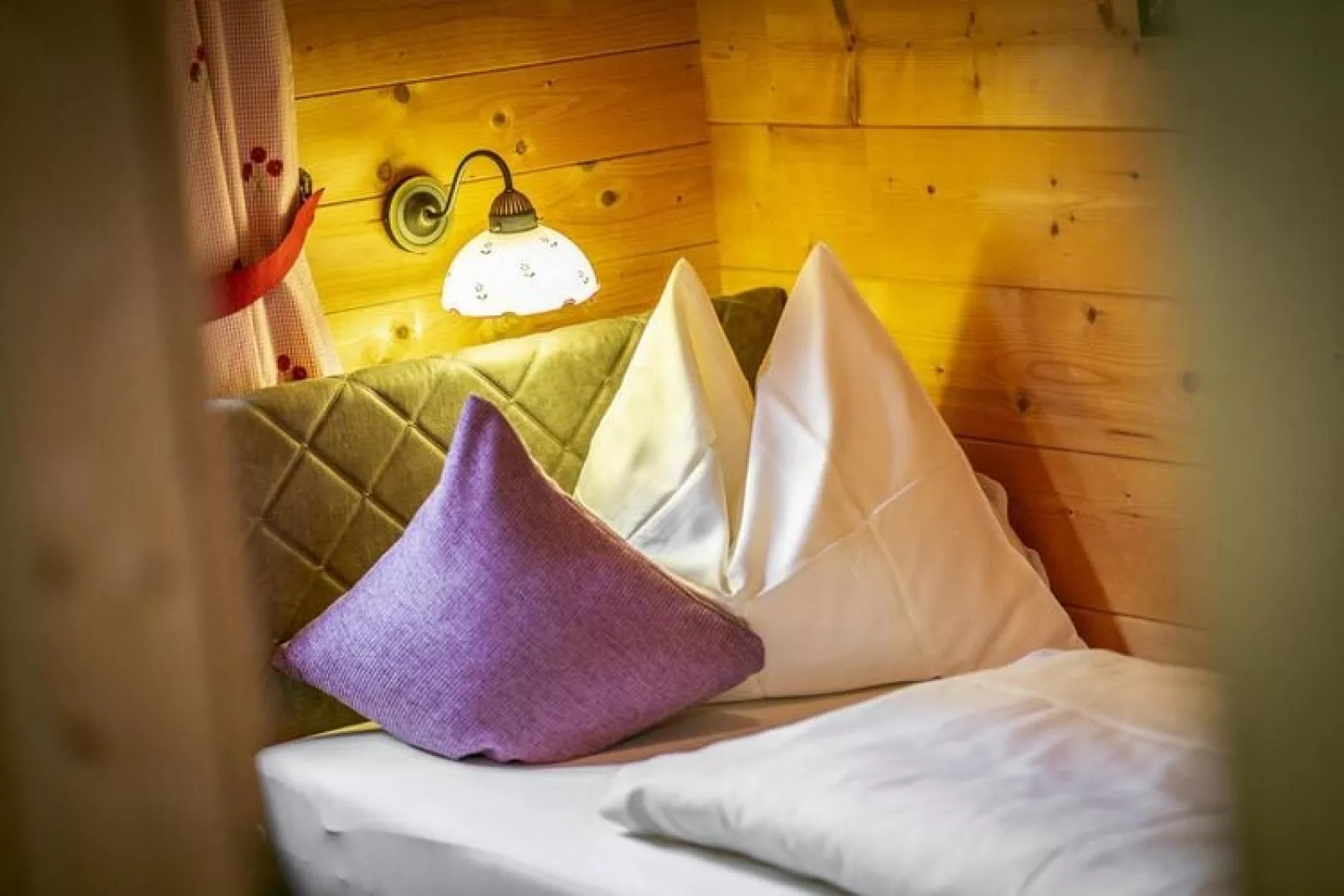 Chalets Almdorf Zillertal Fügen-Haus 8 Personen-Slaapkamer