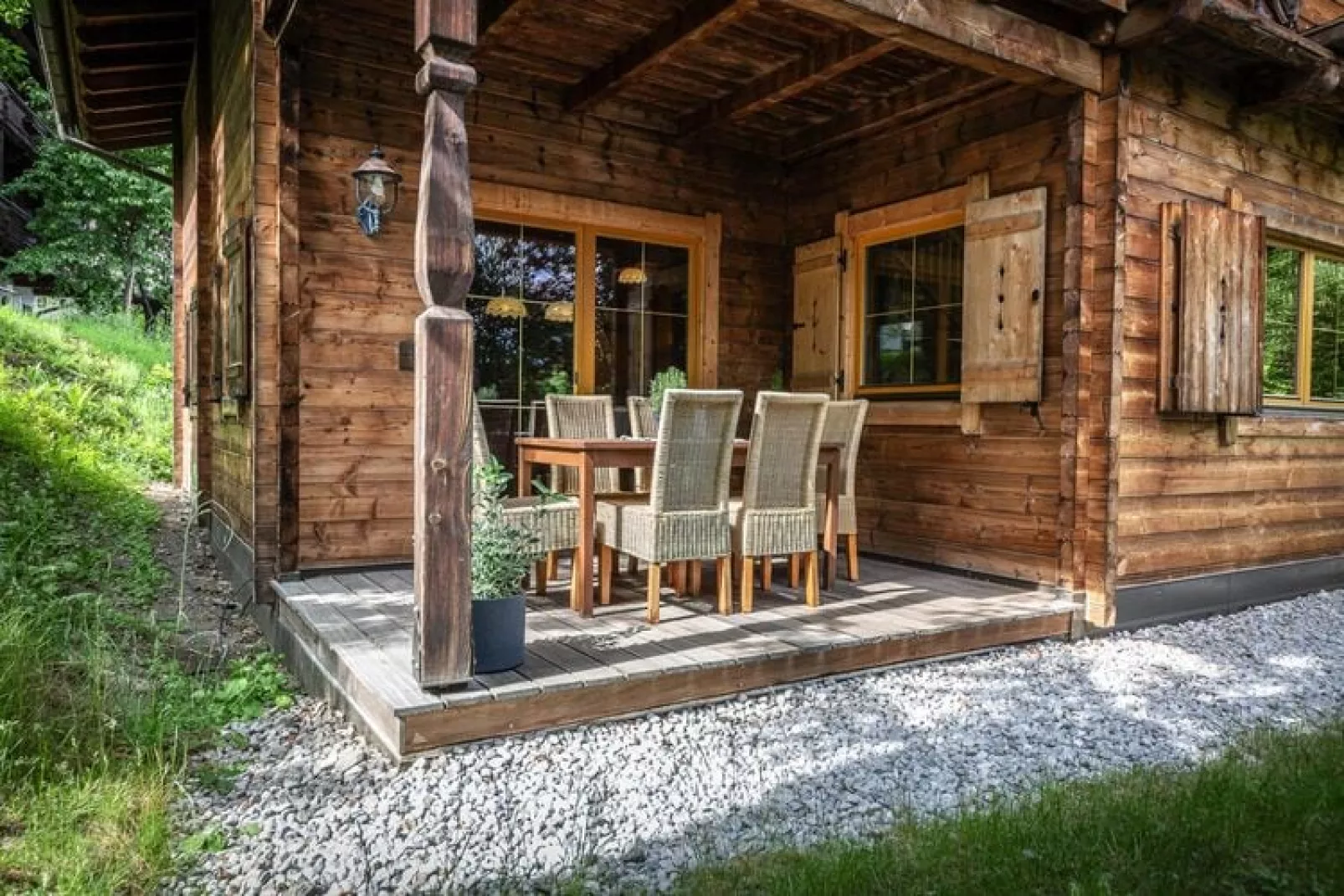 Chalets Almdorf Zillertal Fügen-Haus 10 Personen-Buitenkant zomer