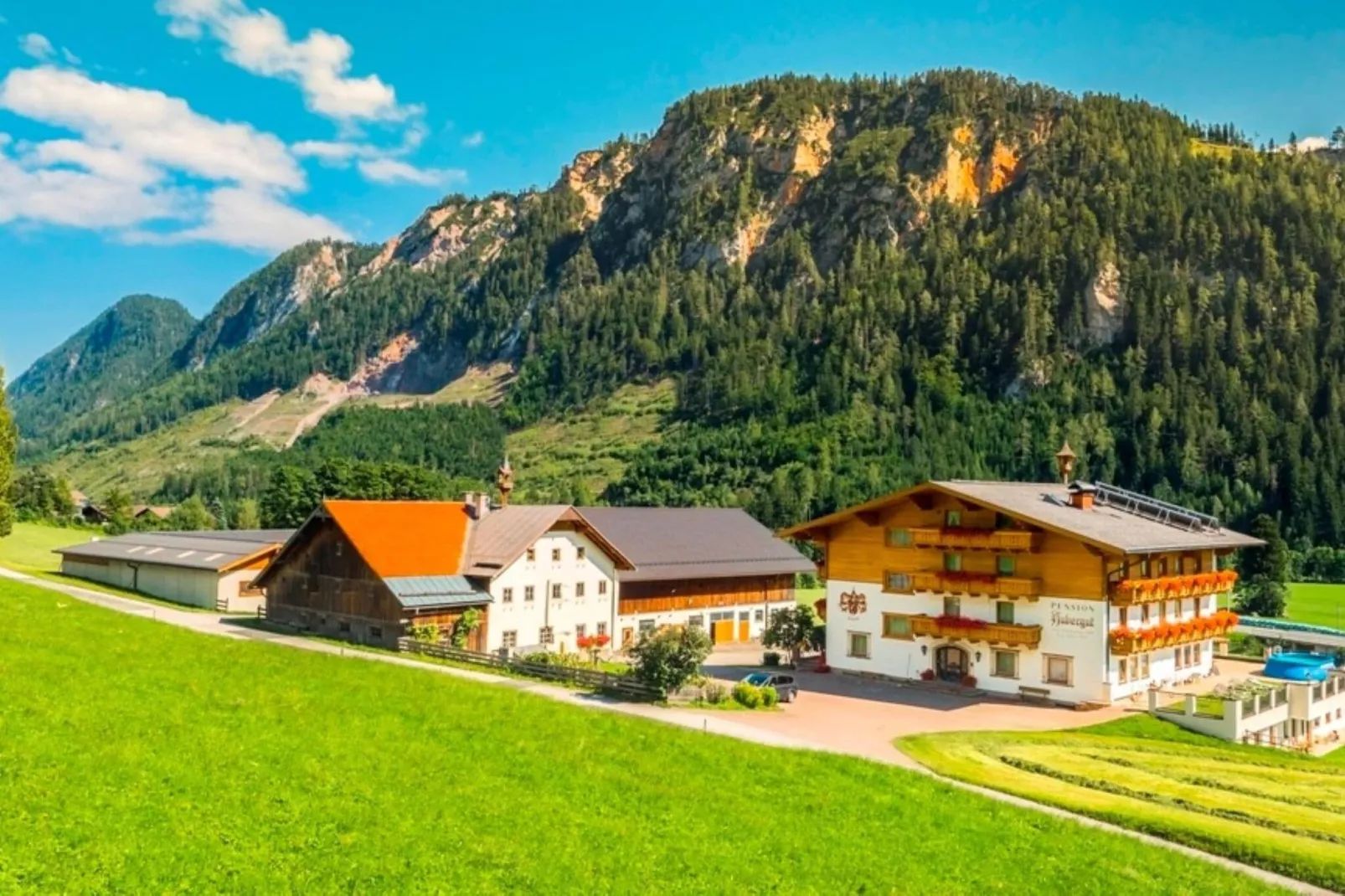 Hubergut - Ferienwohnung Bergblick 02-Buitenkant zomer