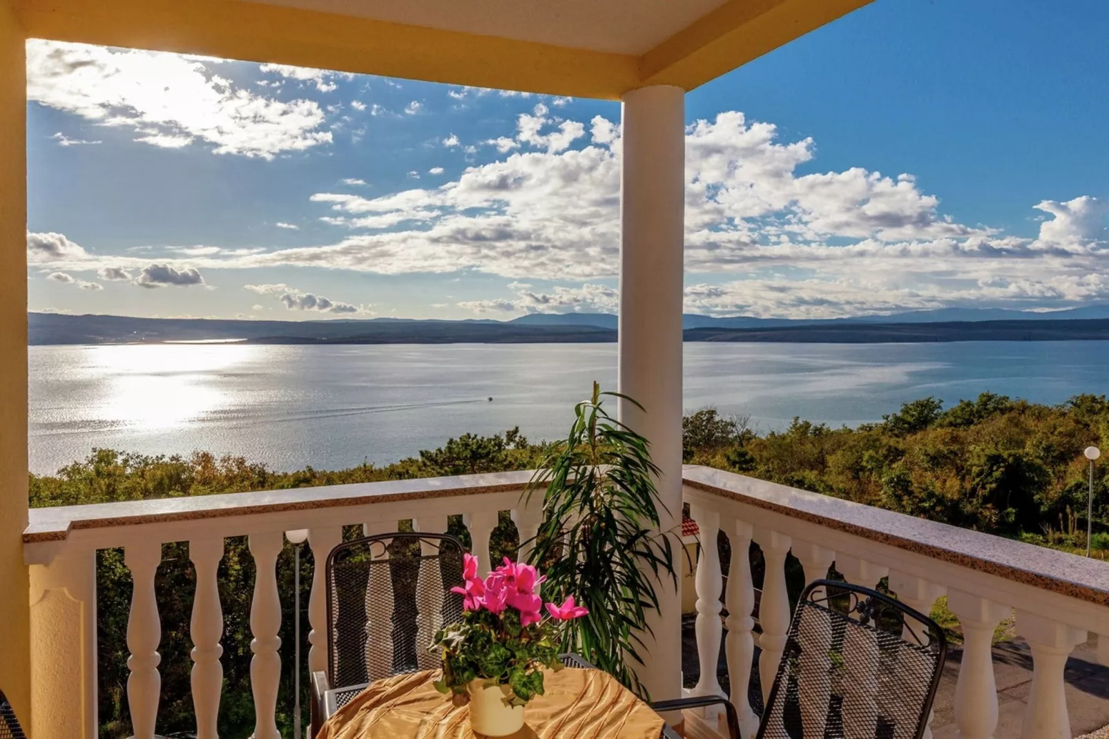 terracebalcony