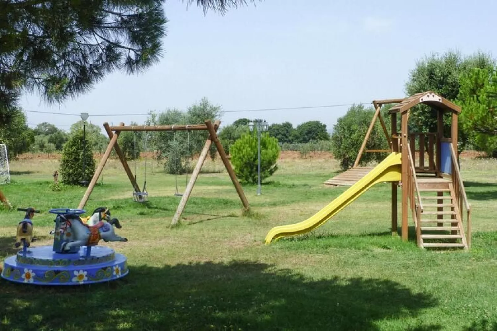 Ferienanlage Antico Podere San Francesco Vada - Bilo deLuxe - piano terra con terrazza - NUOVO-Tuinen zomer