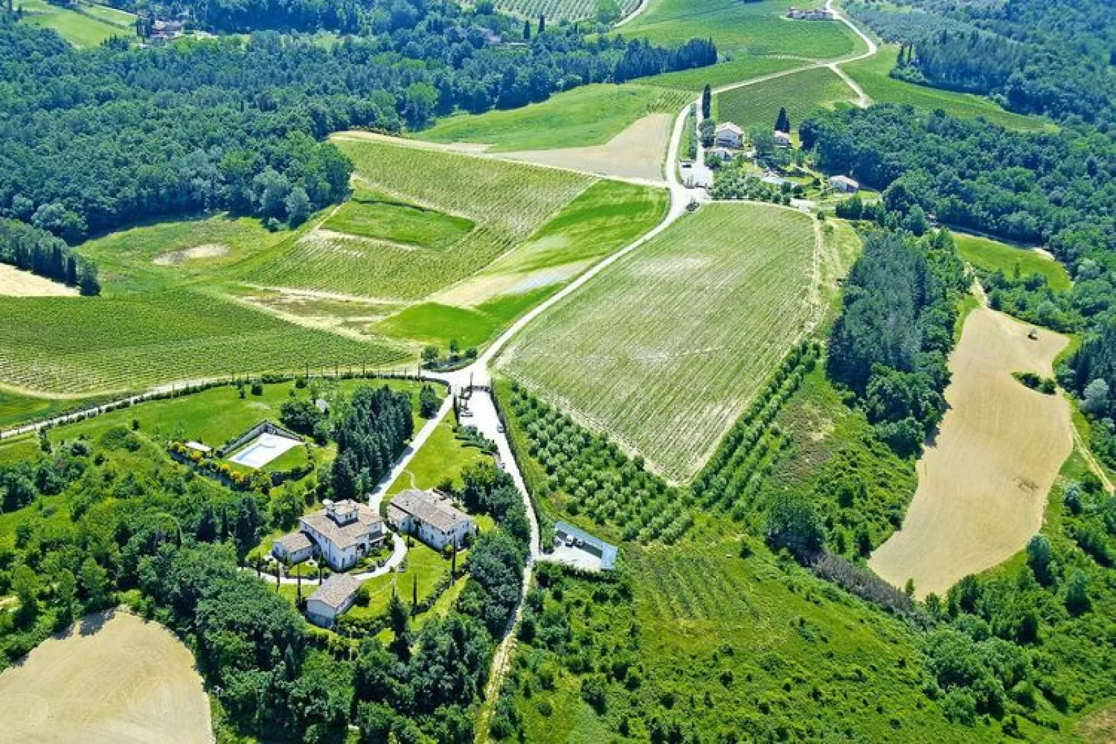 Ferienanlage Borgo della Meliana Gambassi Terme Typ Trilo Superior-Tuinen zomer