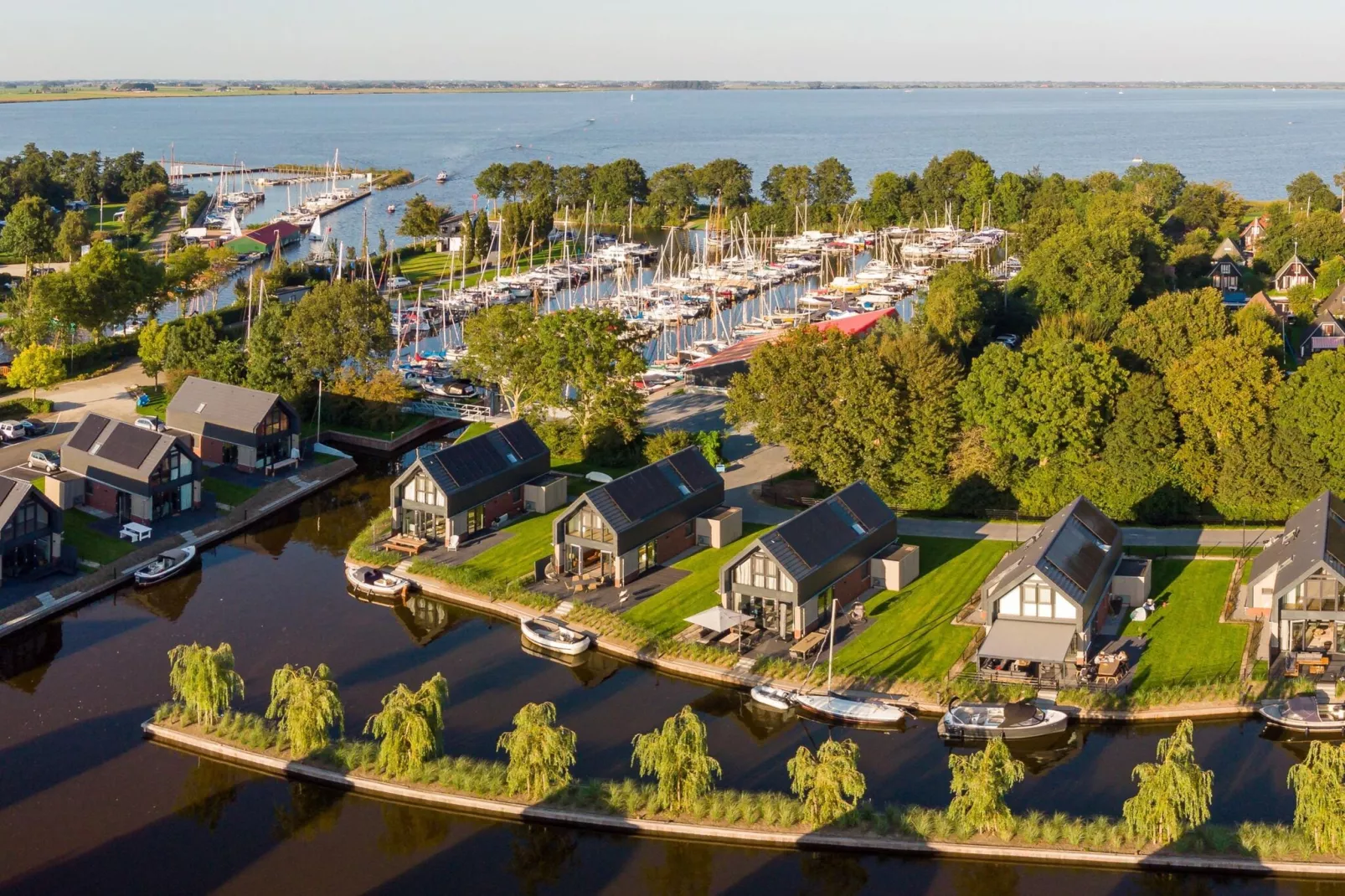 Watervilla Fiif-Gebieden zomer 1km