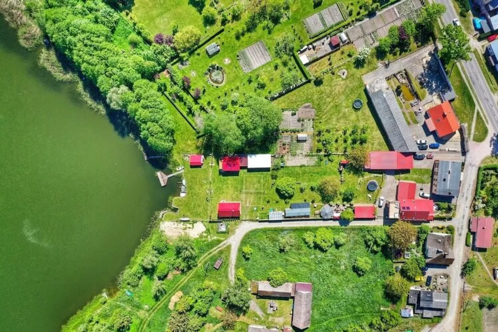 Domek letniskowy ROMEK Ostrowiec Slawienski-Buitenlucht