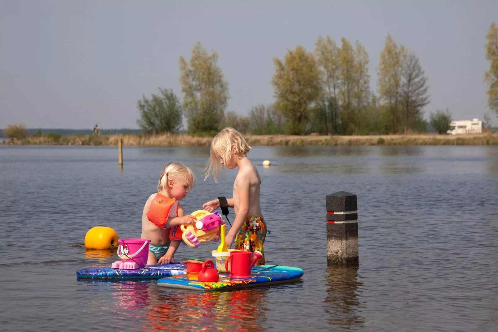 Resort Bad Hoophuizen 8-Gebieden zomer 1km