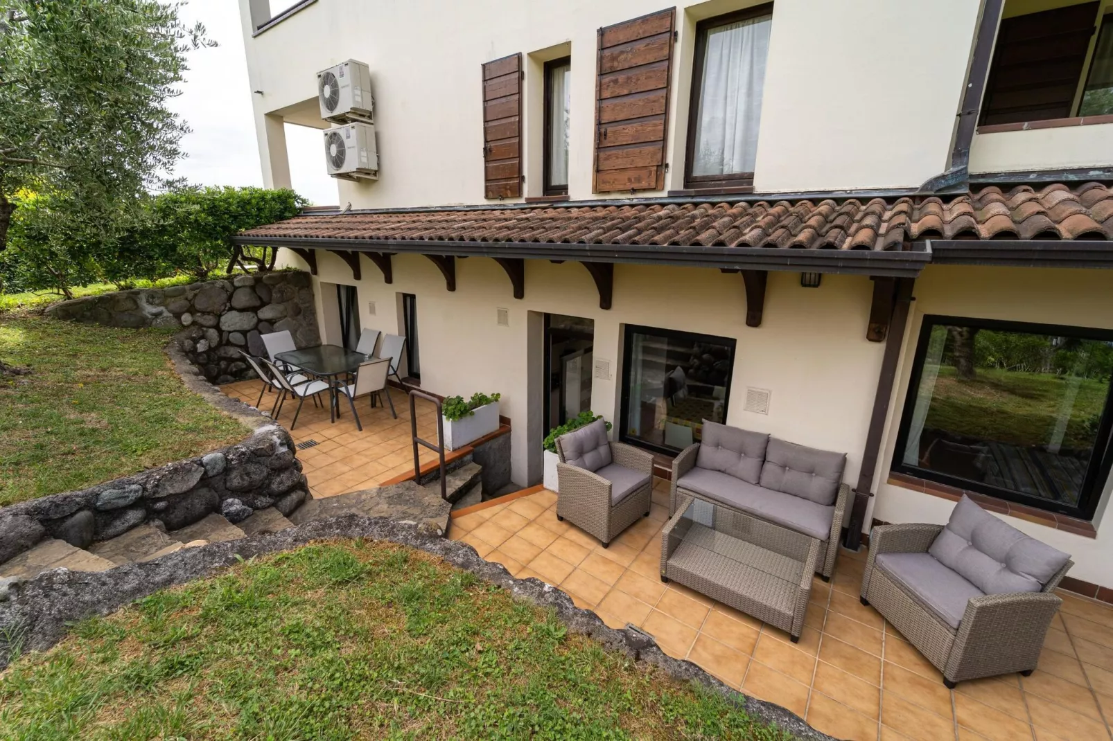 Residence Primera Moniga del Garda 3-Raum/B3-3-Raum/B3-Tuinen zomer