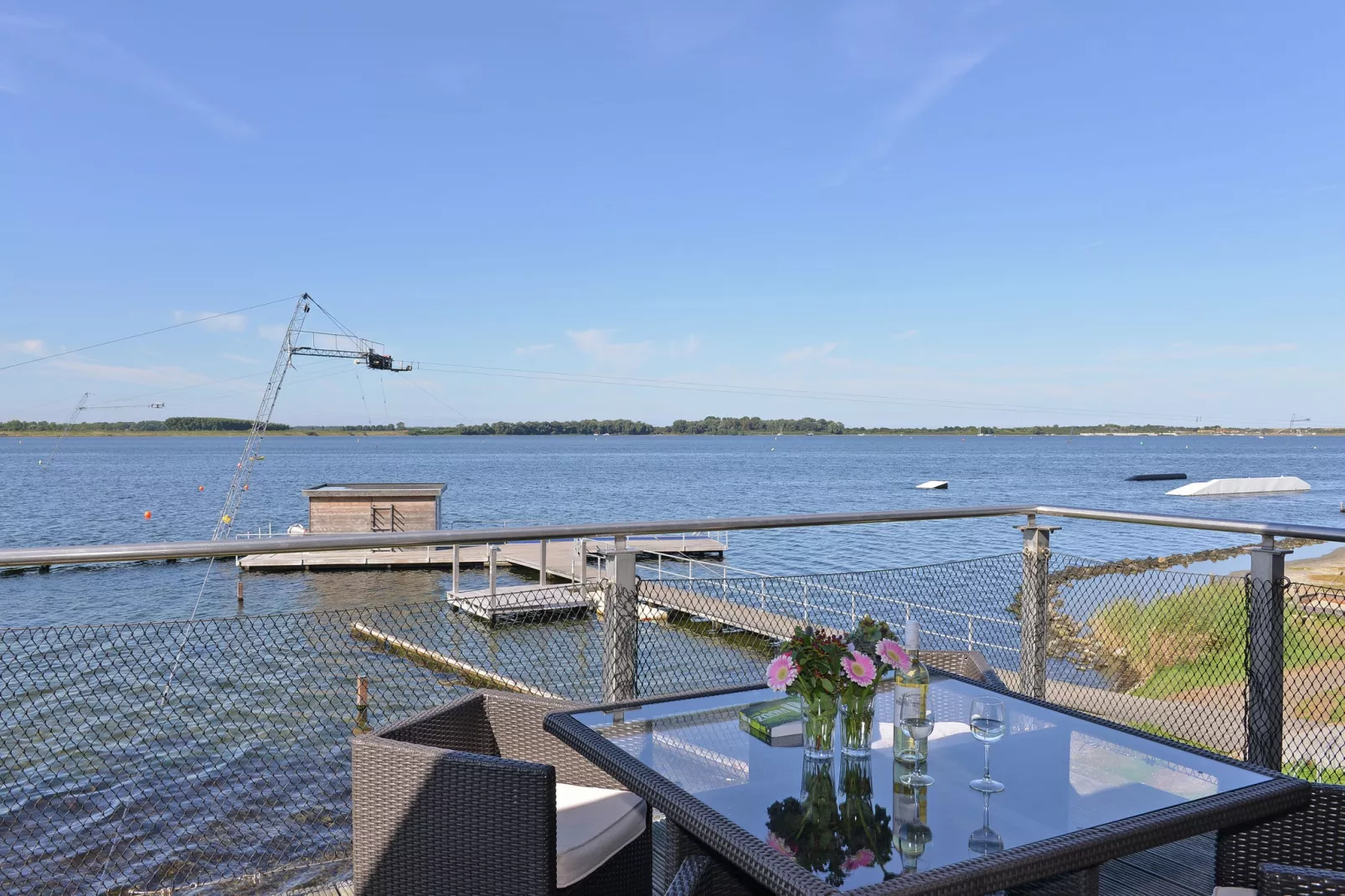 Penthouse 4a - De Schotsman Watersport-Terrasbalkon