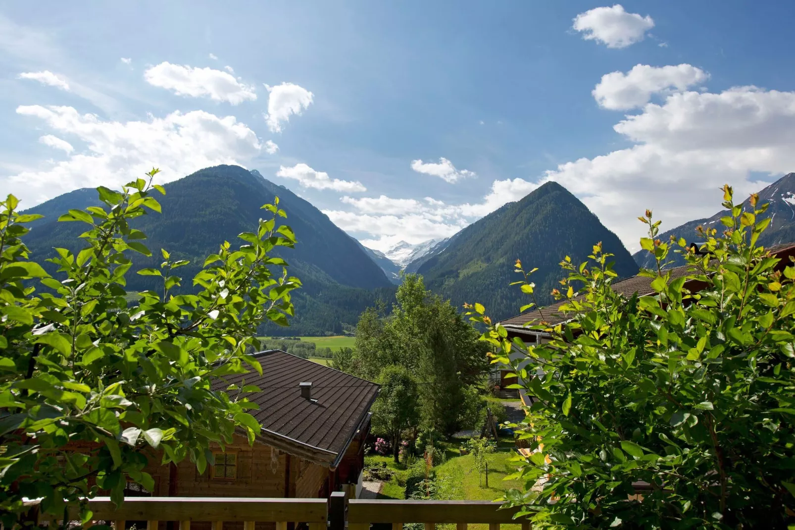 Penthouse Tauernfenster-Uitzicht zomer