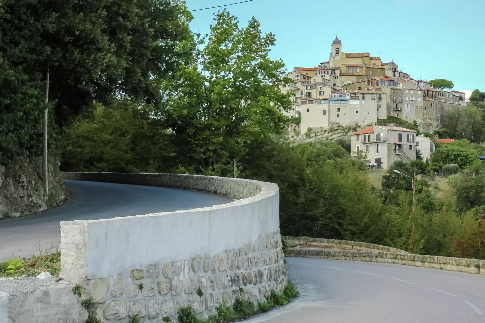 Berre les Alpes-Gebieden zomer 5km