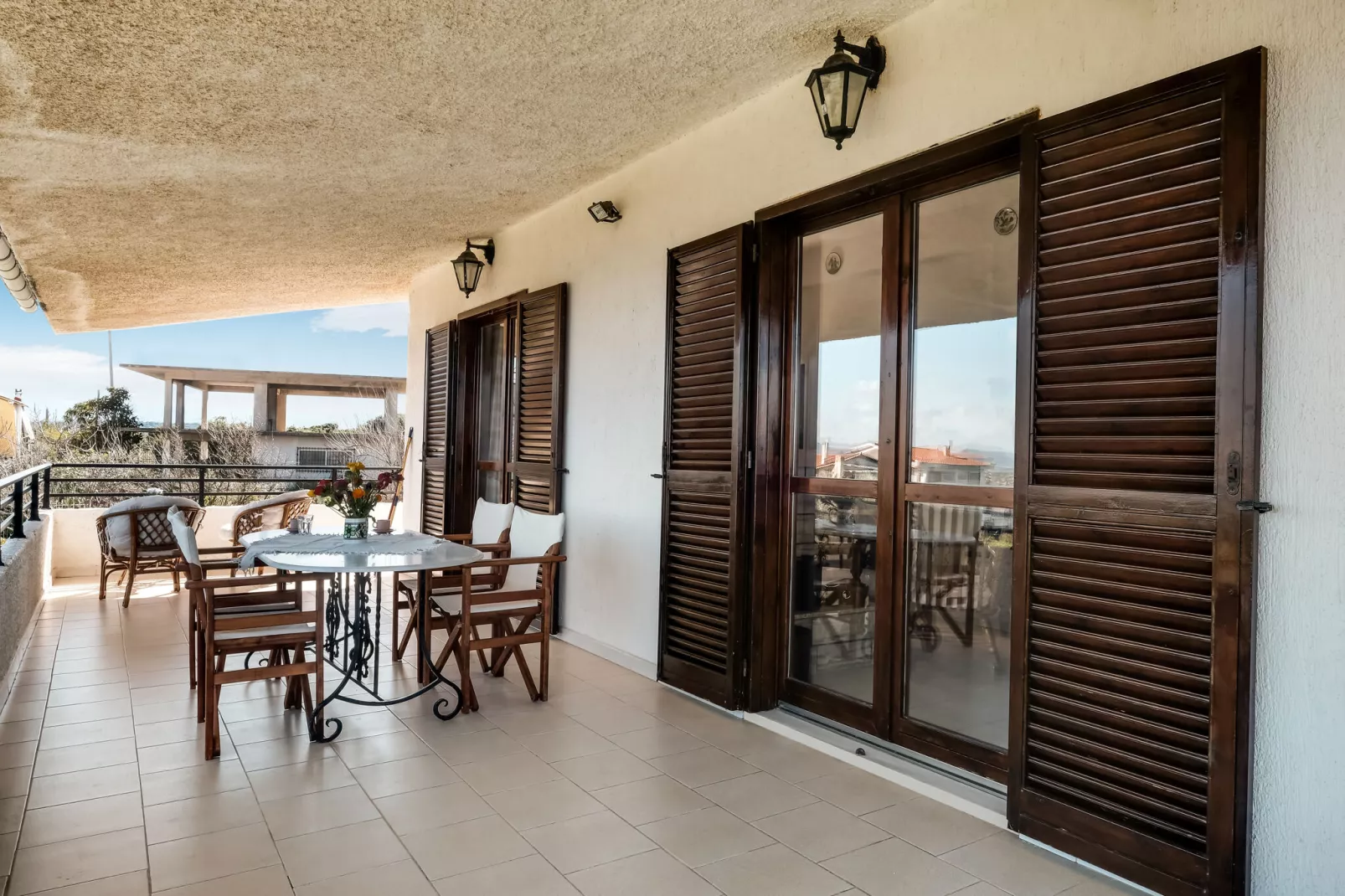 Beautiful Vacation Homes near Evoikos Sea-Terrasbalkon