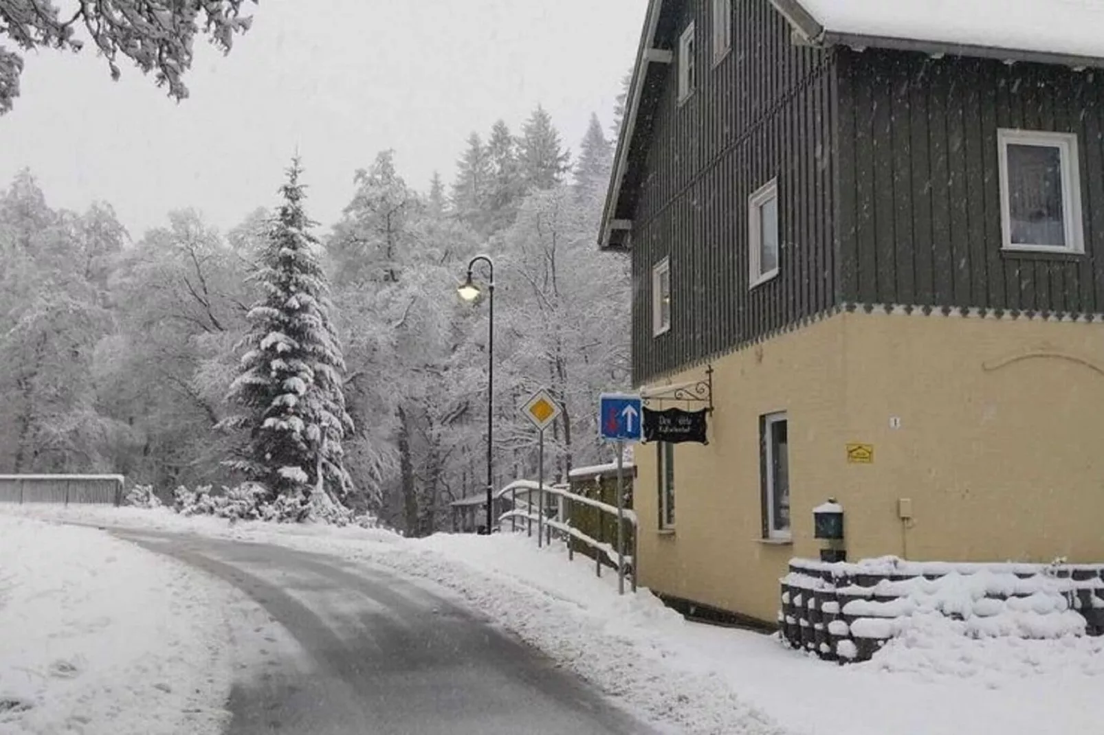 Der alte Kutscherhof-Exterieur winter