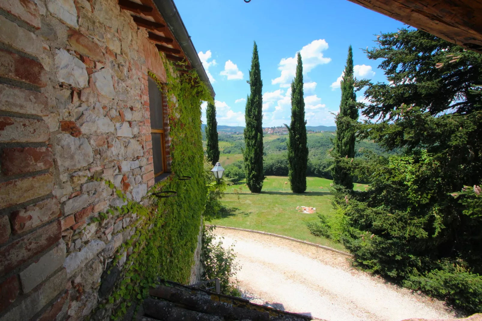 Villa Fiorella Cinque-Tuinen zomer