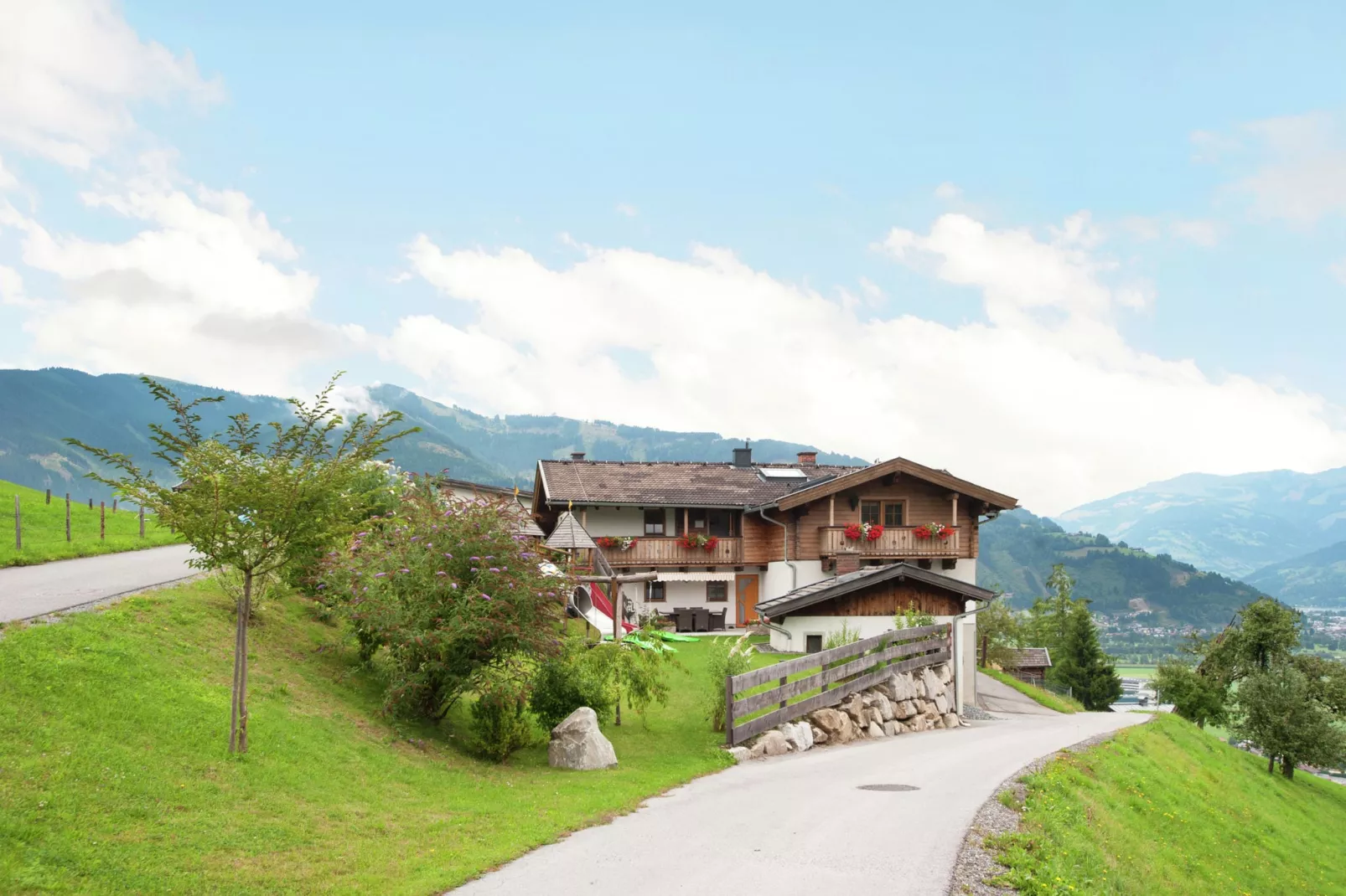 Landhaus Oberaigen-Buitenkant zomer