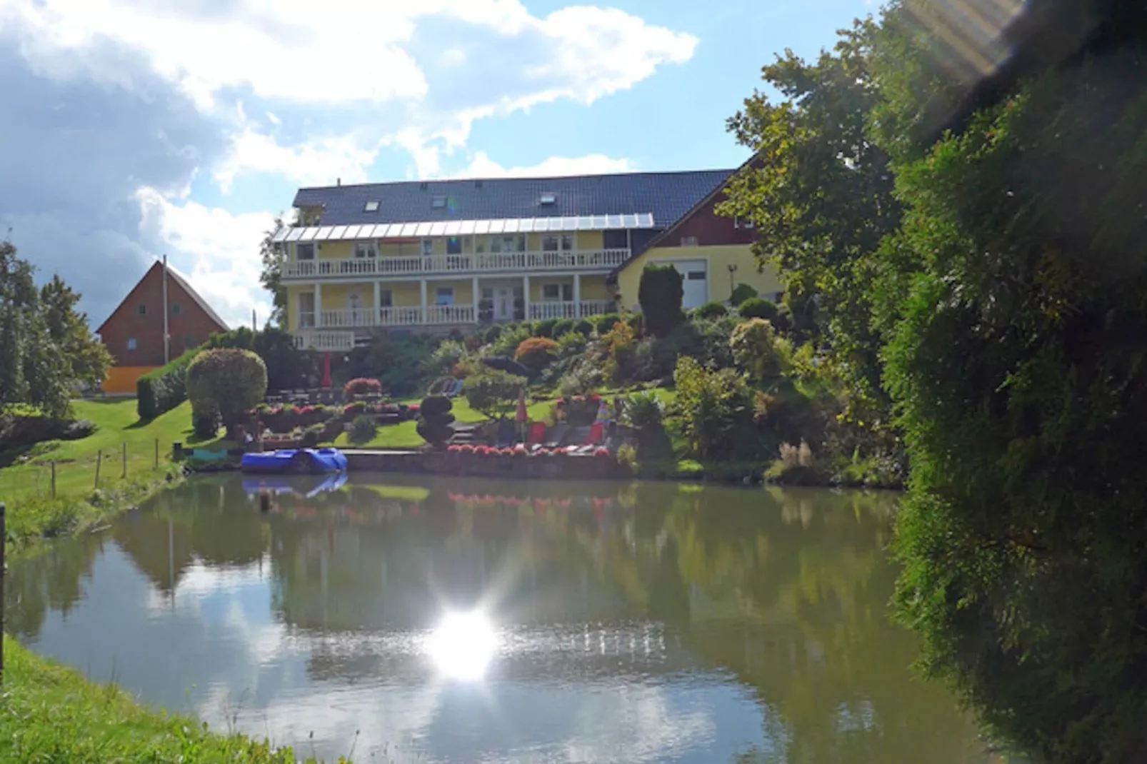 Naturlounge 2-Buitenkant zomer