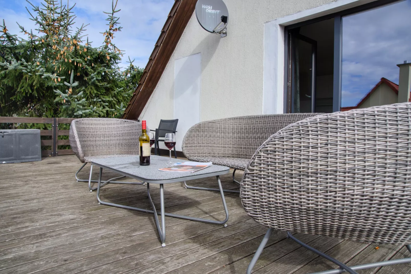 Ferienwohnung mit großer Dachterrasse-Terrasbalkon