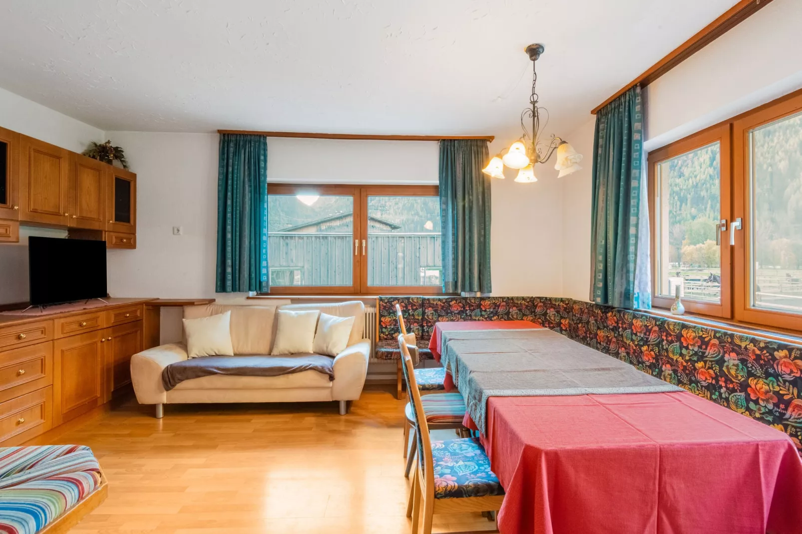 Chalet Friedl-Woonkamer