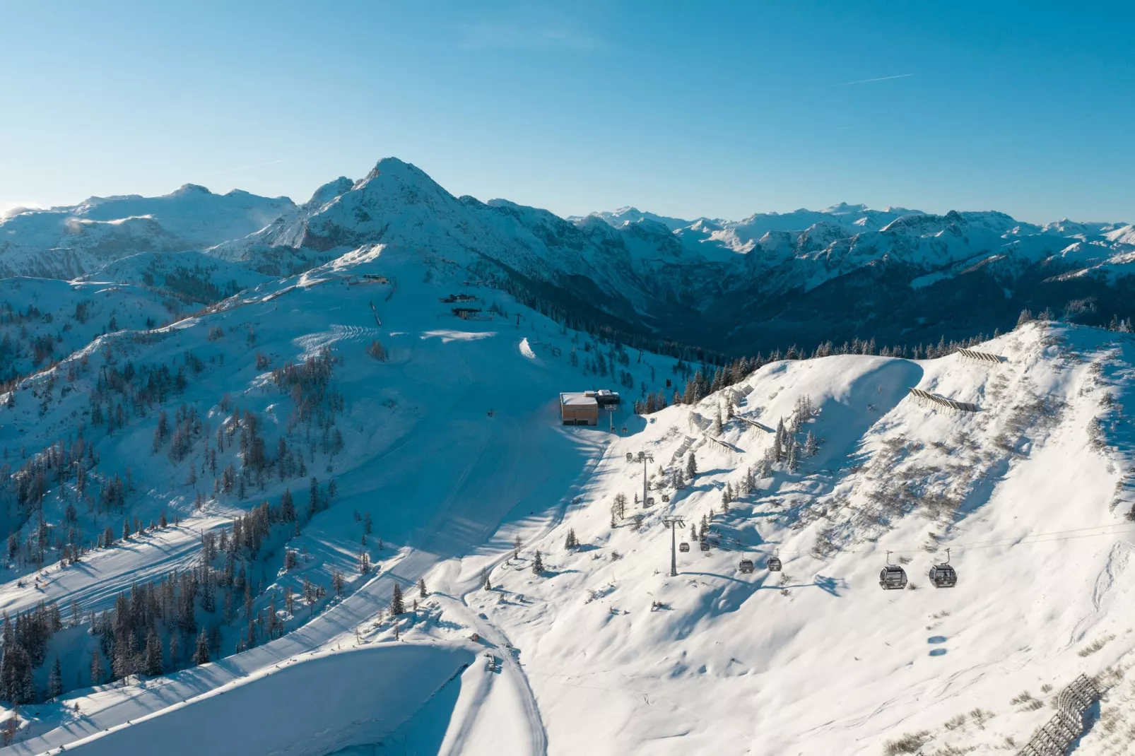 JUCHE FEWO - ENNSKRAXN - Haus grün-Gebied winter 5km