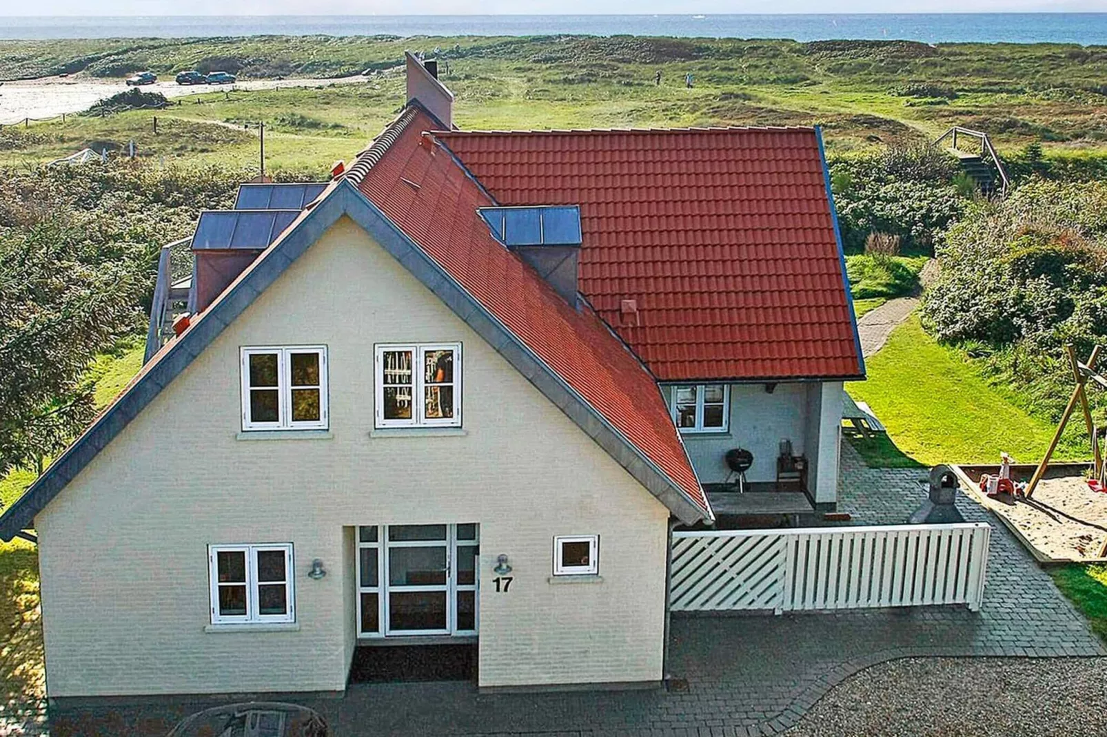 10 persoons vakantie huis in Blåvand-Buitenlucht