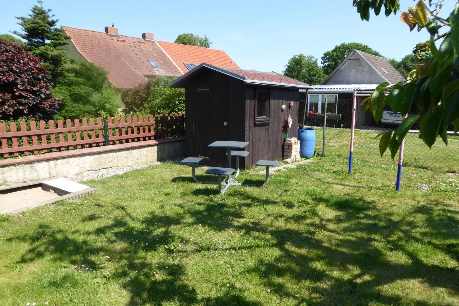 Ferienwohnung mit Fernblick-Terrasse-Tuinen zomer