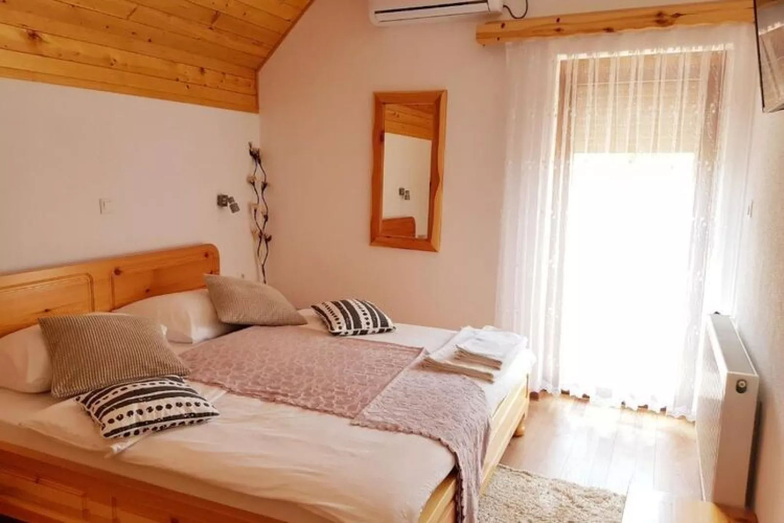 Green Valley Guesthouse 3-bed room 3 person-Slaapkamer