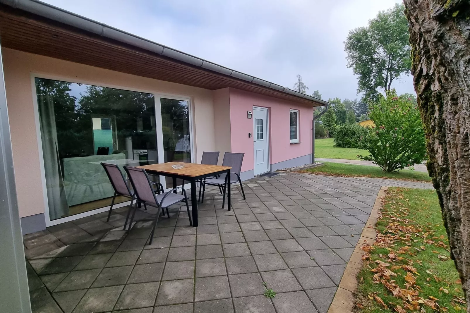 Reihenbungalow Nr 6 1-2 Personen-Terrasbalkon