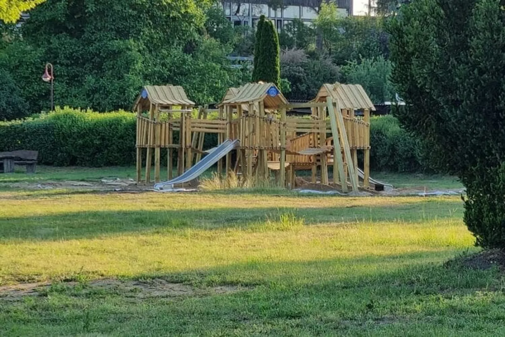 Reihenbungalow Nr 6 1-2 Personen-Parkfaciliteiten