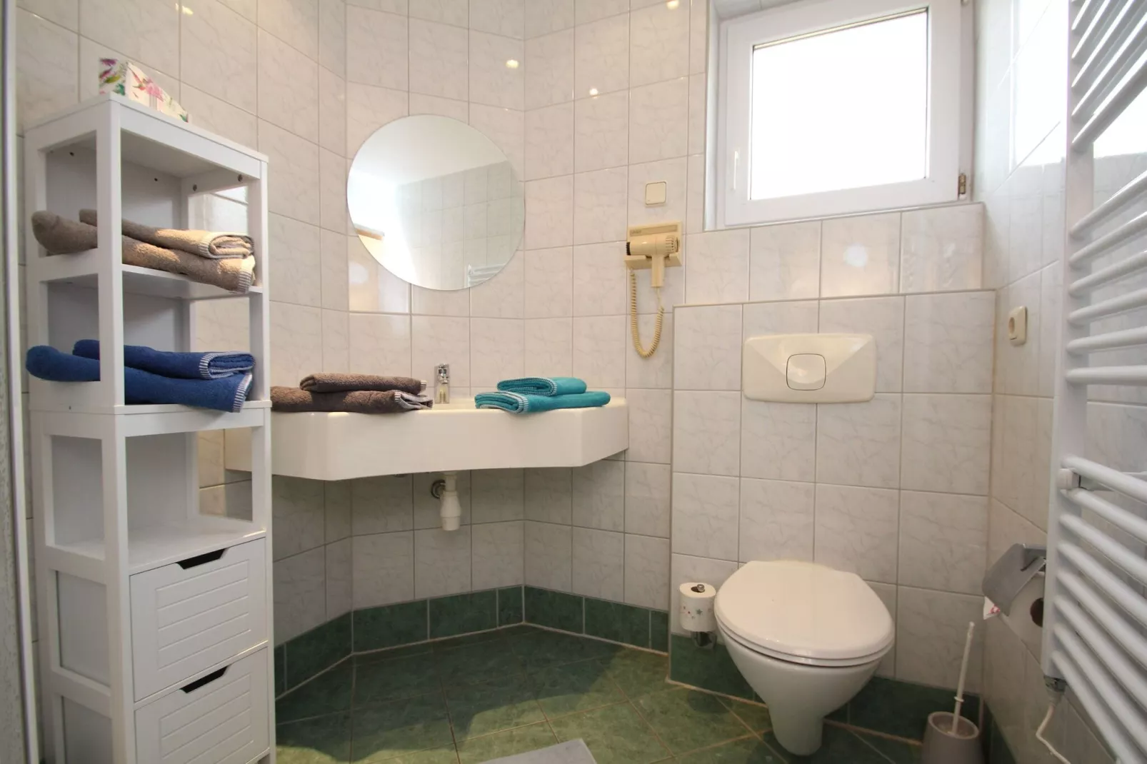 Reihenbungalow Nr 11 1-2 Personen-Badkamer