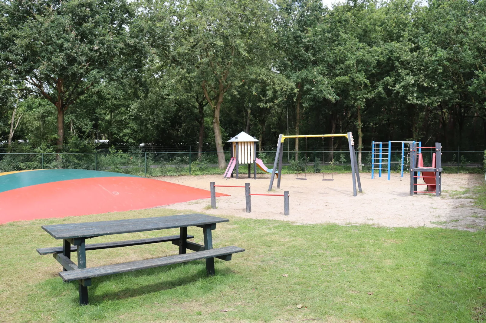 Recreatiepark Duinhoeve 15-Parkfaciliteiten