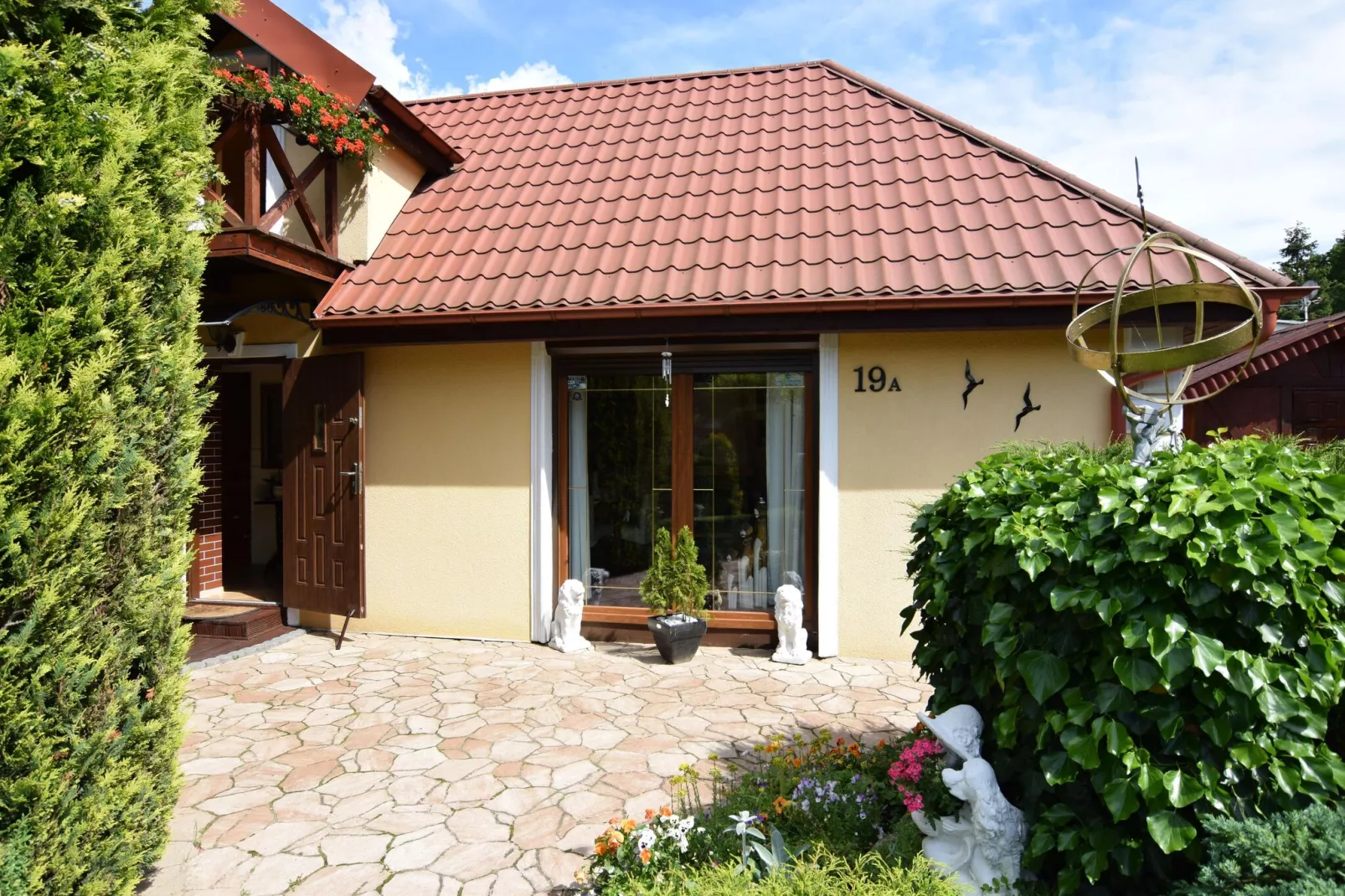 Holiday home in Krzynia-Buitenkant zomer