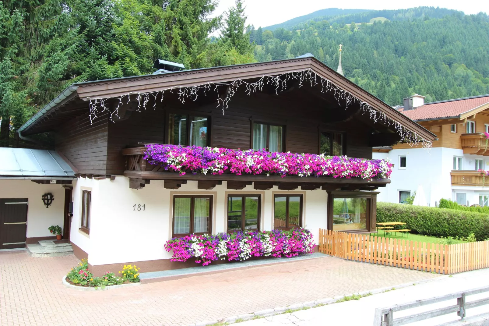 Chalet Saalach-Buitenkant zomer