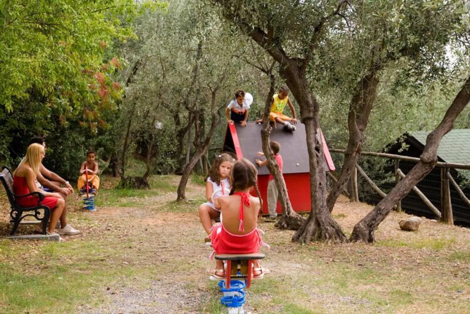 Ferienanlage Il Paese di Ciribi Ceriale - Type TR3W-Tuinen zomer