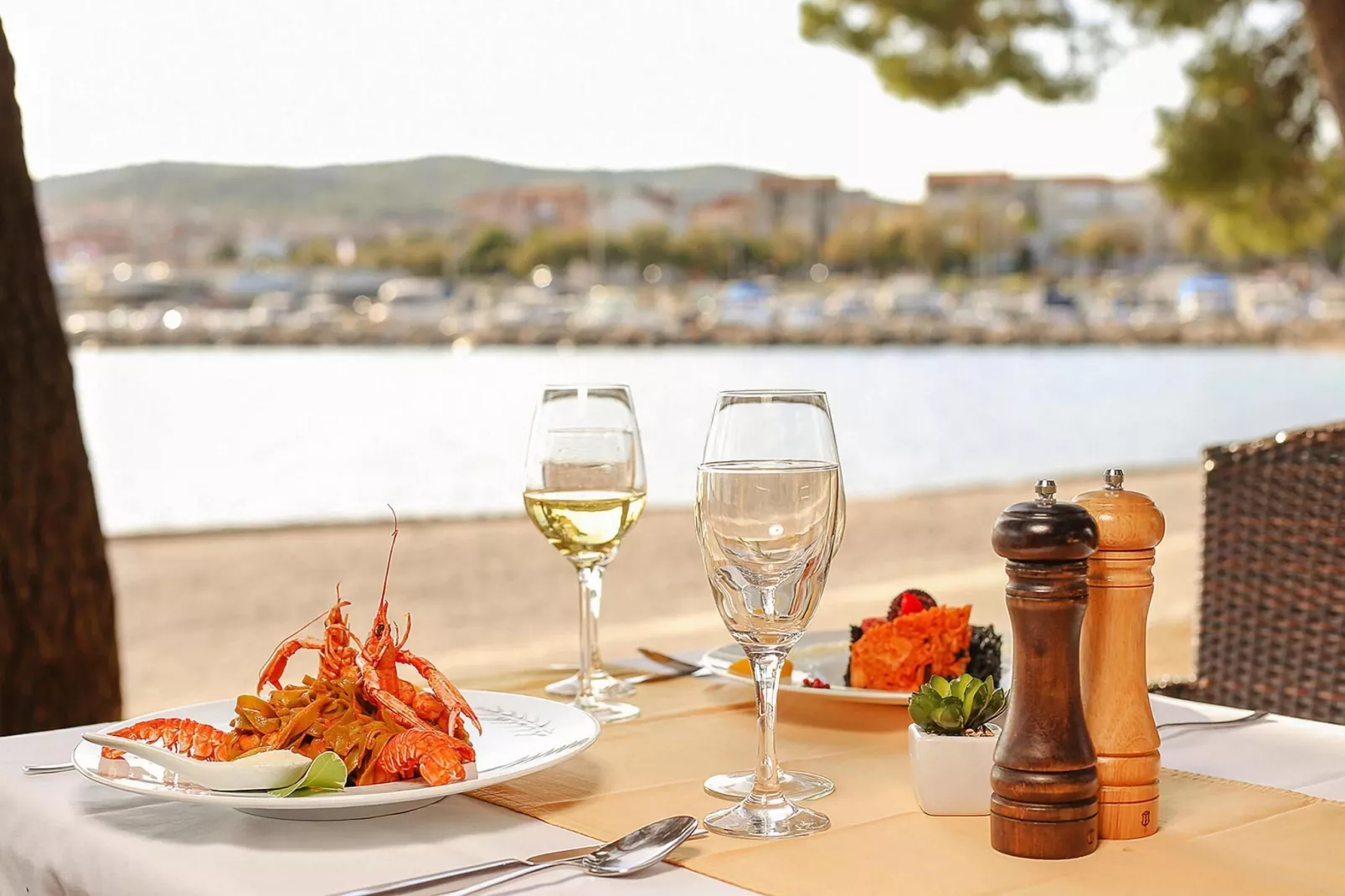 Matilde Beach Resort - Vodice - Superior Apt- A 4plus2 Sea View ca 72 qm für 5 Pers-Sfeer